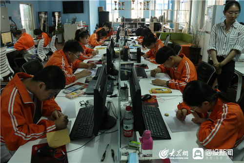 濟(jì)南信息工程學(xué)校數(shù)字工廠專班心理健康教育講座 賦能成長，守護(hù)心靈